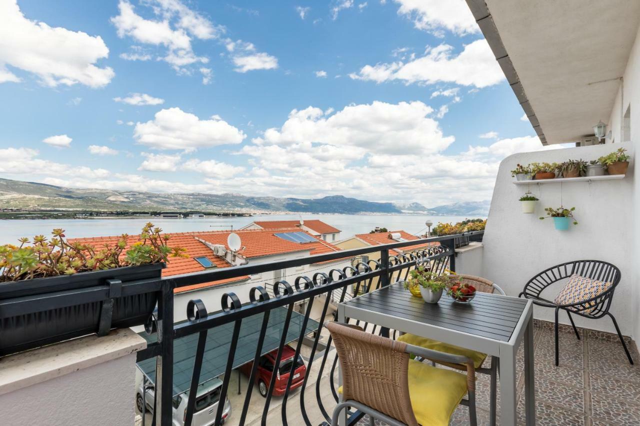 Apartments Rogulj Trogir Eksteriør bilde