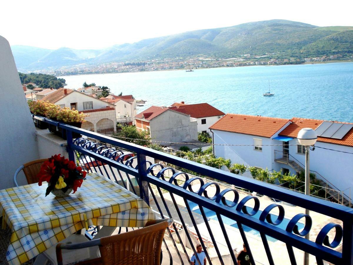 Apartments Rogulj Trogir Eksteriør bilde