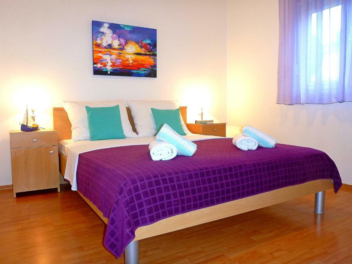 Apartments Rogulj Trogir Eksteriør bilde