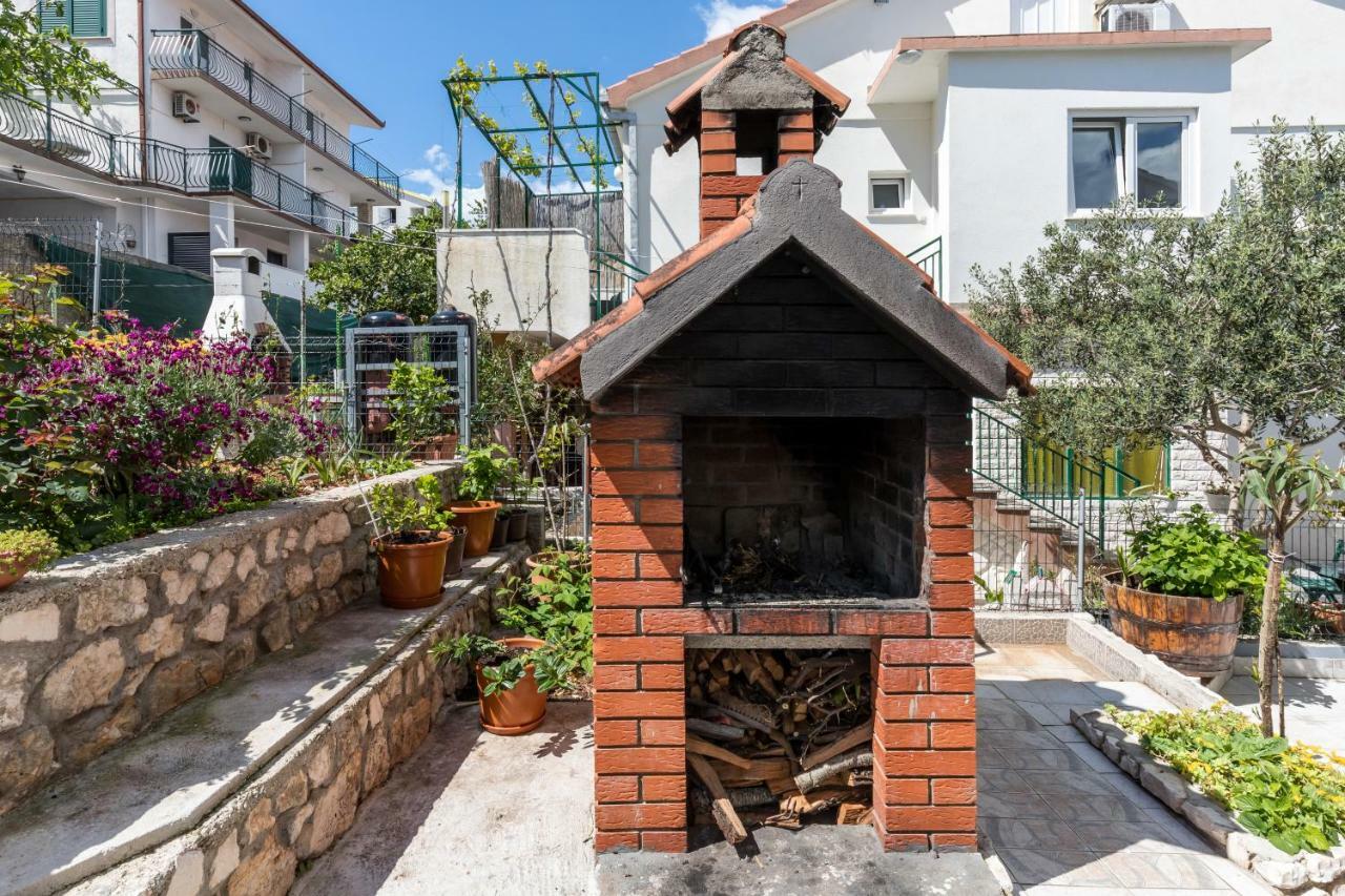 Apartments Rogulj Trogir Eksteriør bilde